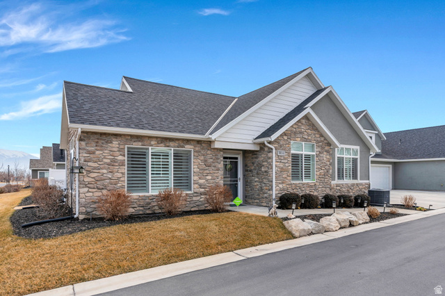 501 E LONE STAR LN. #A, Saratoga Springs UT 84045