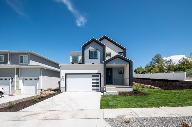 904 W Bellshill Dr #13
                     MLS #2140591