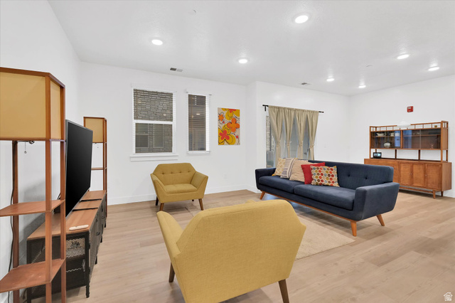 472 W 40 S #102, Providence UT 84332