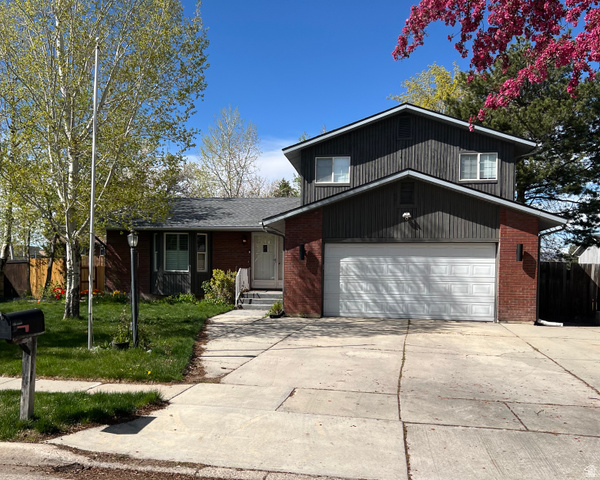 2163 E BORG DR, Sandy UT 84092