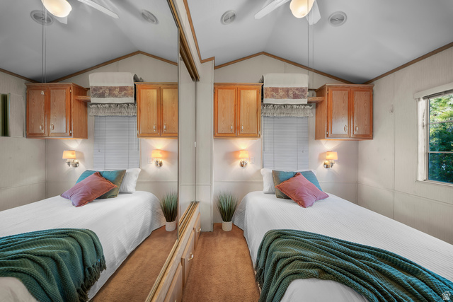 Property in Washington - View 11