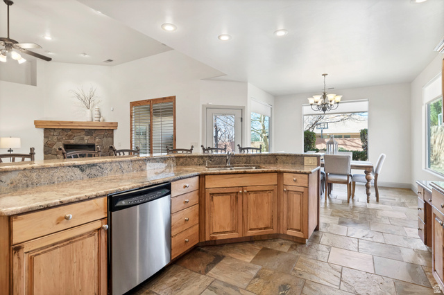 Property in St. George - View 10