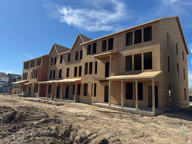 1558 N 1875 W #245
                     MLS #2141641