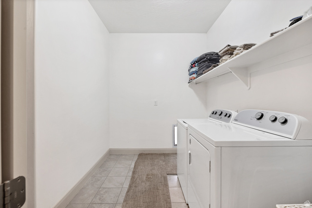 Property in Washington - View 21