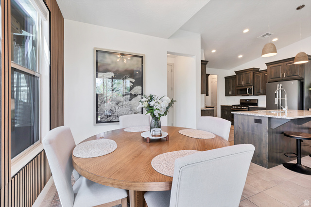 Property in Washington - View 9