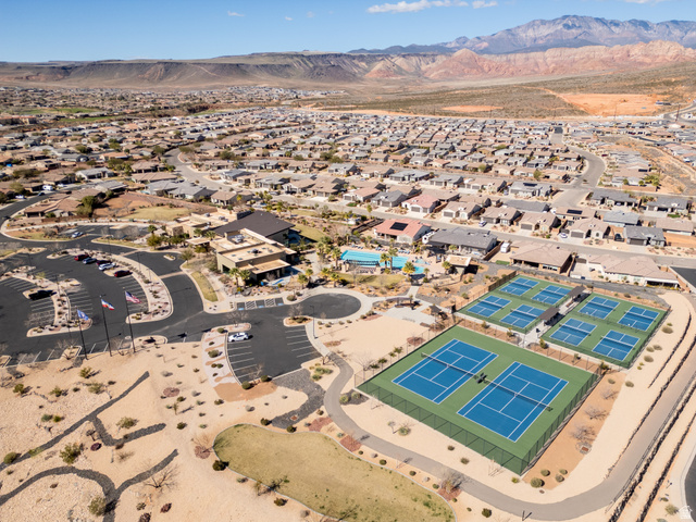 Property in Washington - View 44