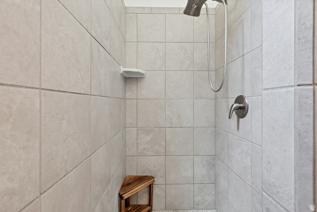 Property in Washington - View 19