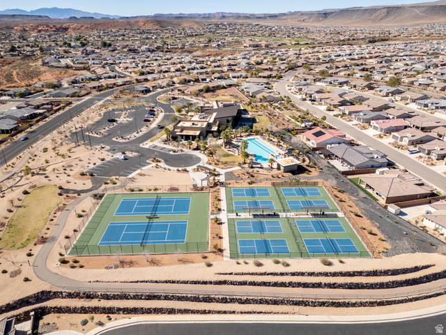 Property in Washington - View 43