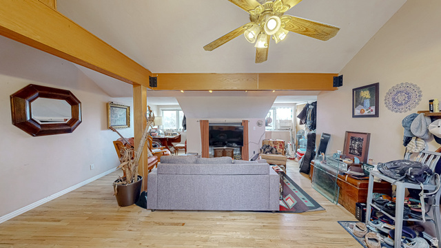 Property in Salt Lake City - View 32