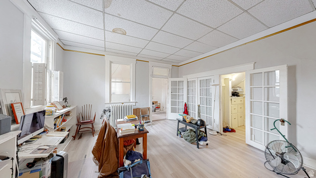 Property in Salt Lake City - View 36