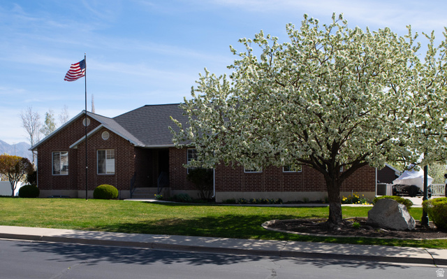 Main photo for 314 E 750 N