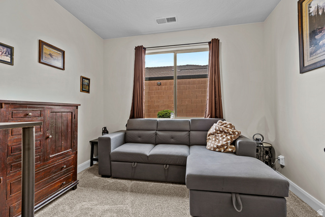 Property in Hurricane - View 14