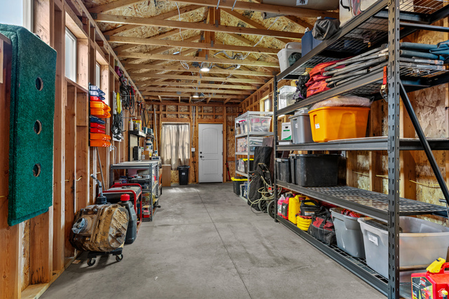 Property in Hurricane - View 22