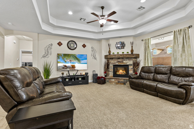 Property in Hurricane - View 4