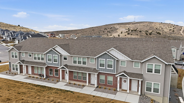 2758 E RIATA ALY, Eagle Mountain UT 84005