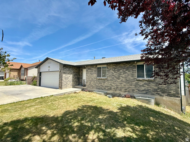 5223 S 3760 W
                     MLS #2141856