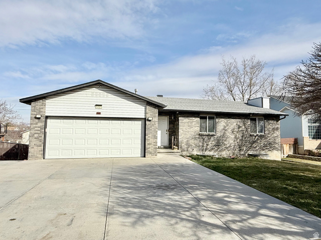5223 S 3760 W
                     MLS #2141856