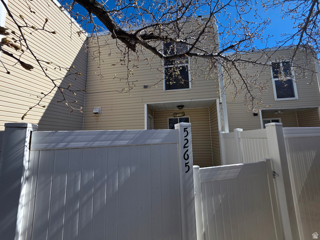 5265 S Rome Beauty Park
                     MLS #2141860