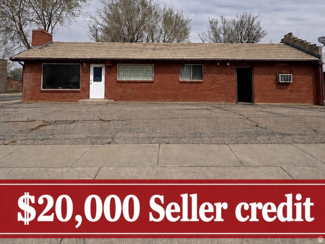 Main photo for 225 E Main St