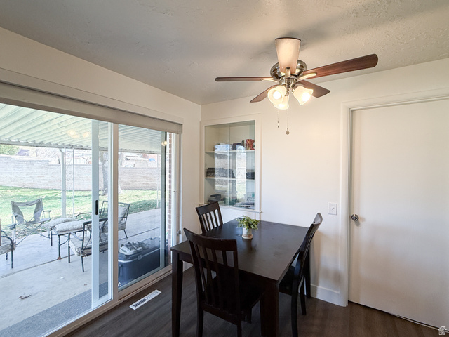 Property in Roy - View 5