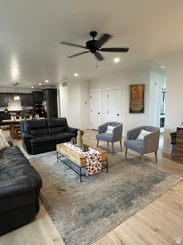 Property in Pleasant View - View 27