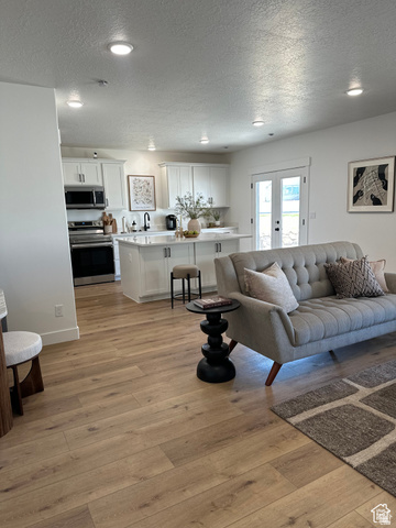 Property in Eagle Mountain - View 17