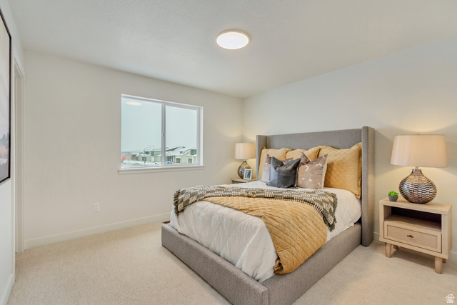 Property in West Jordan - View 13