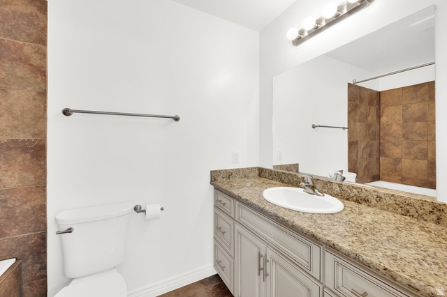 Property in Eagle Mountain - View 10