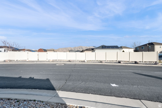 Property in Eagle Mountain - View 23