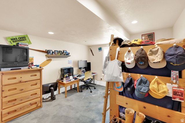 Property in Kaysville - View 34