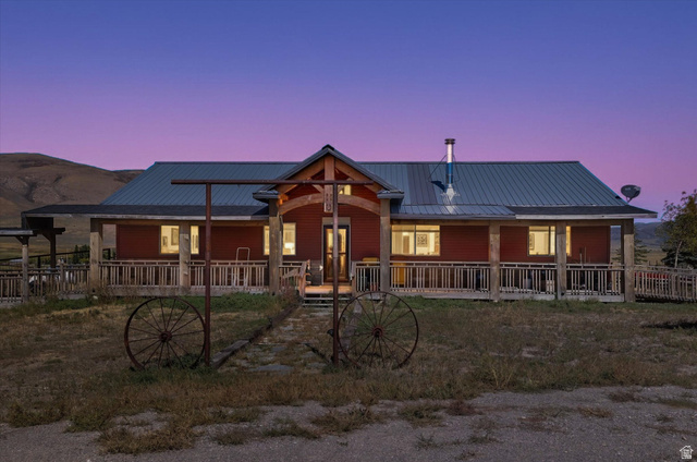 1206 E 2000 S ,Elba ID 83342