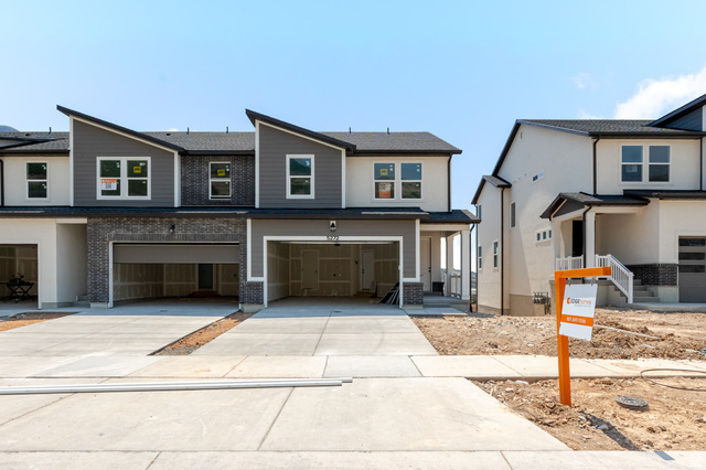 5272 S Acacia Dr #800
                     MLS #2142191