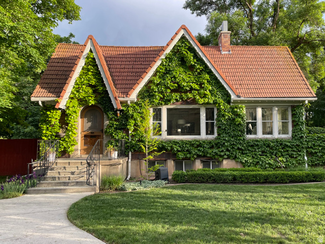 2010 E 2100 S, Salt Lake City UT 84109