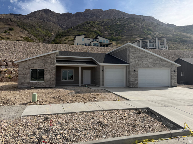 3040 N MOUNTAIN RD #216, North Ogden UT 84414
