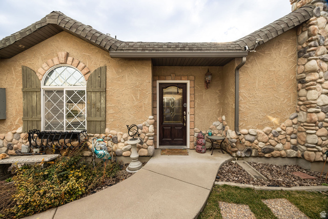 472 W COBBLESTONE DR., Providence UT 84332