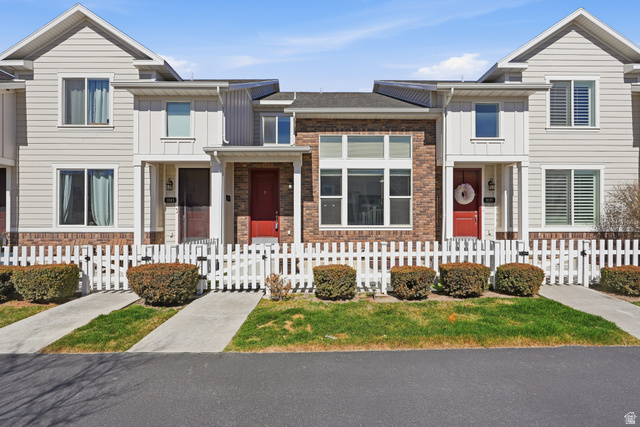 1041 W PAINTED HORSE LN, Bluffdale UT 84065