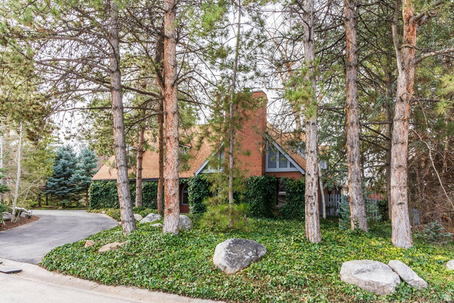 1908 E BAYWOOD DR, Salt Lake City UT 84117