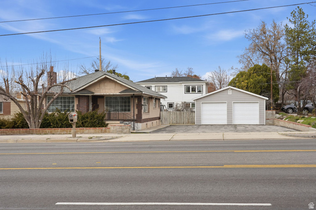 Main photo for 971 E 3900 S