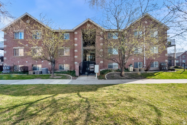 Main photo for 315 W 700 N #1