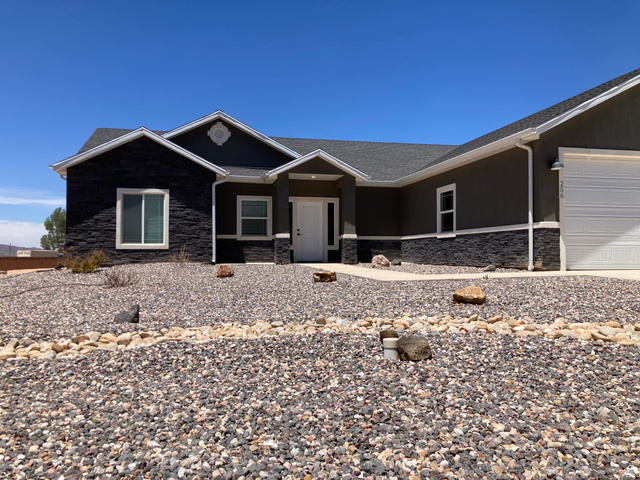 Main photo for 256 S 1175 W