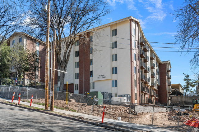 400 S 1032 E #207 B, Salt Lake City UT 84102