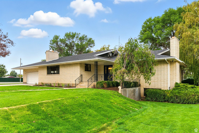 715 N 400 E
                     MLS #2142976