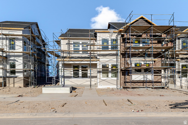 804 N Banner Dr #657
                     MLS #2143101