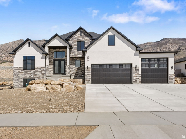 692 E MOUNTAIN RD., North Ogden UT 84414