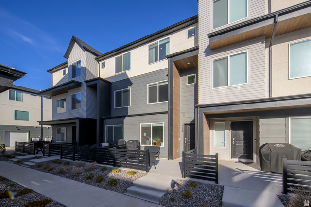 372 S 1110 W
                     MLS #2143198