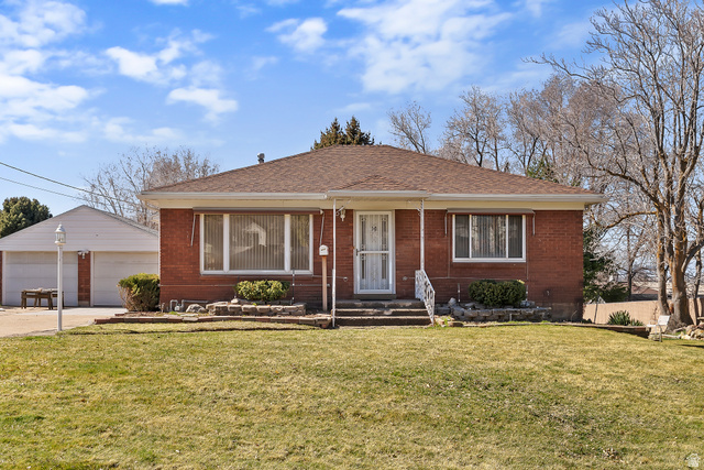 4013 S JEFFERSON, South Ogden UT 84403