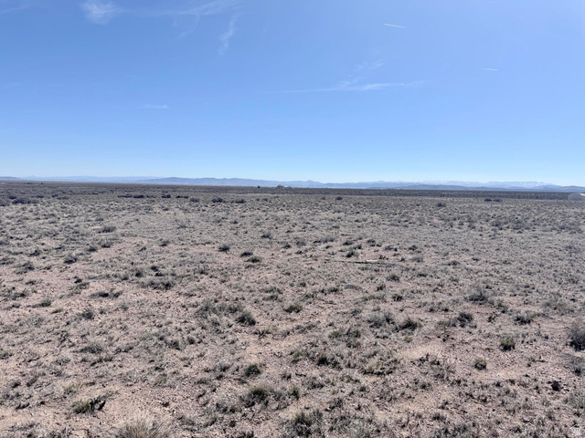 6724 N 10000 W, Beryl UT 84714