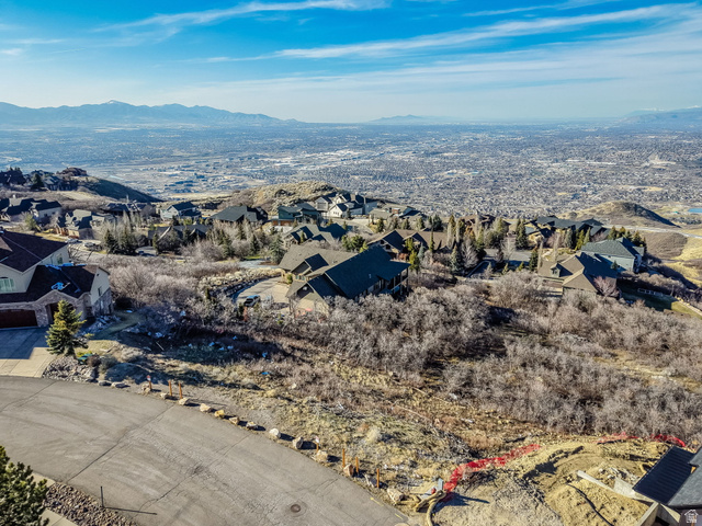 1565 E TRAIL CREST CT, Draper UT 84020
