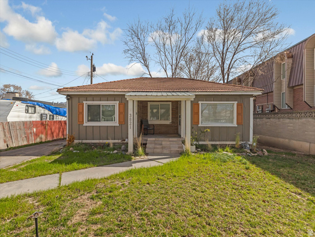 3821 S 300 E
                     MLS #2143390