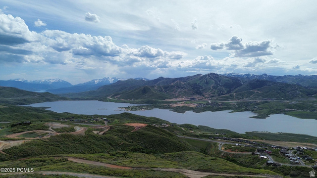 2002 E PEAK VIEW DR, Hideout UT 84036